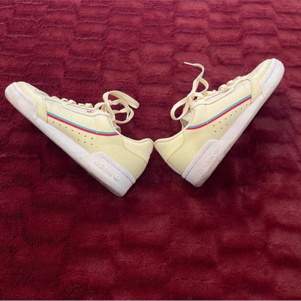 Used as is Reebok - Picture 4 of 4